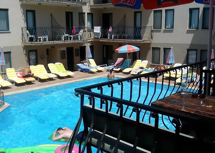 Poppy 2* Fethiye